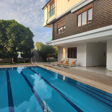 Lara Breeze Homes アンタルヤ